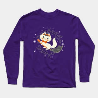 witch's cat Long Sleeve T-Shirt